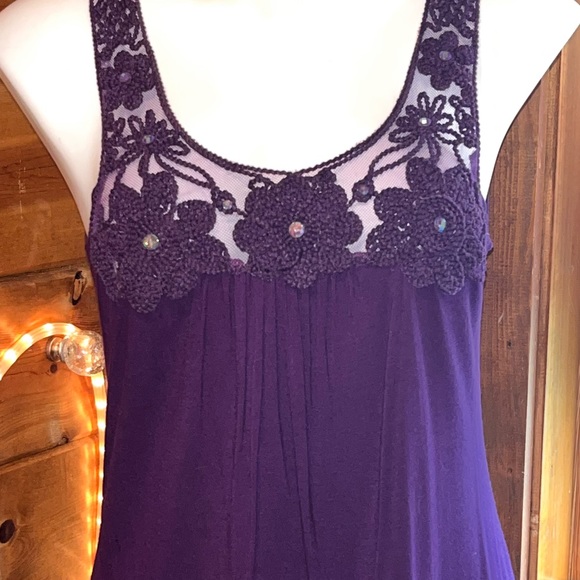 Gorgeous purple lacy bling tank top bling detail - Picture 2 of 7